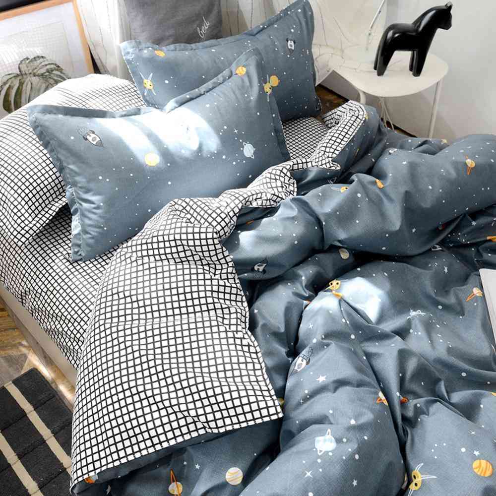 Luksuriøst sengetøy med blomster - dynetrekk heldige kløver og rutete reversible sengetøy