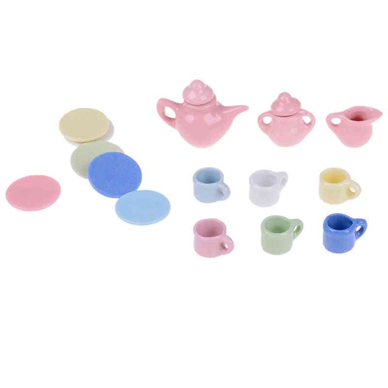 Miniatúry jedálenský tovar - porcelánová čajová šálka pre domček pre bábiky