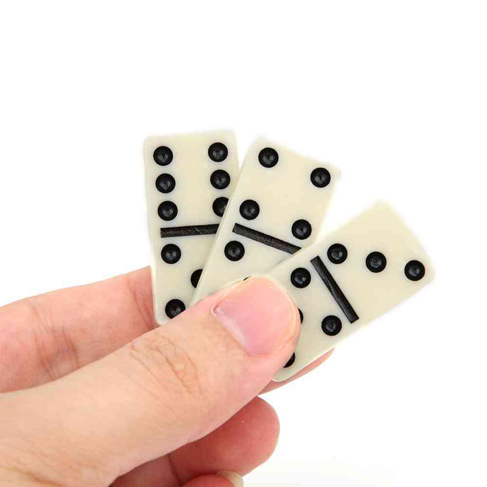 Kits de blocs de dominos de jeu de table amusant de voyage