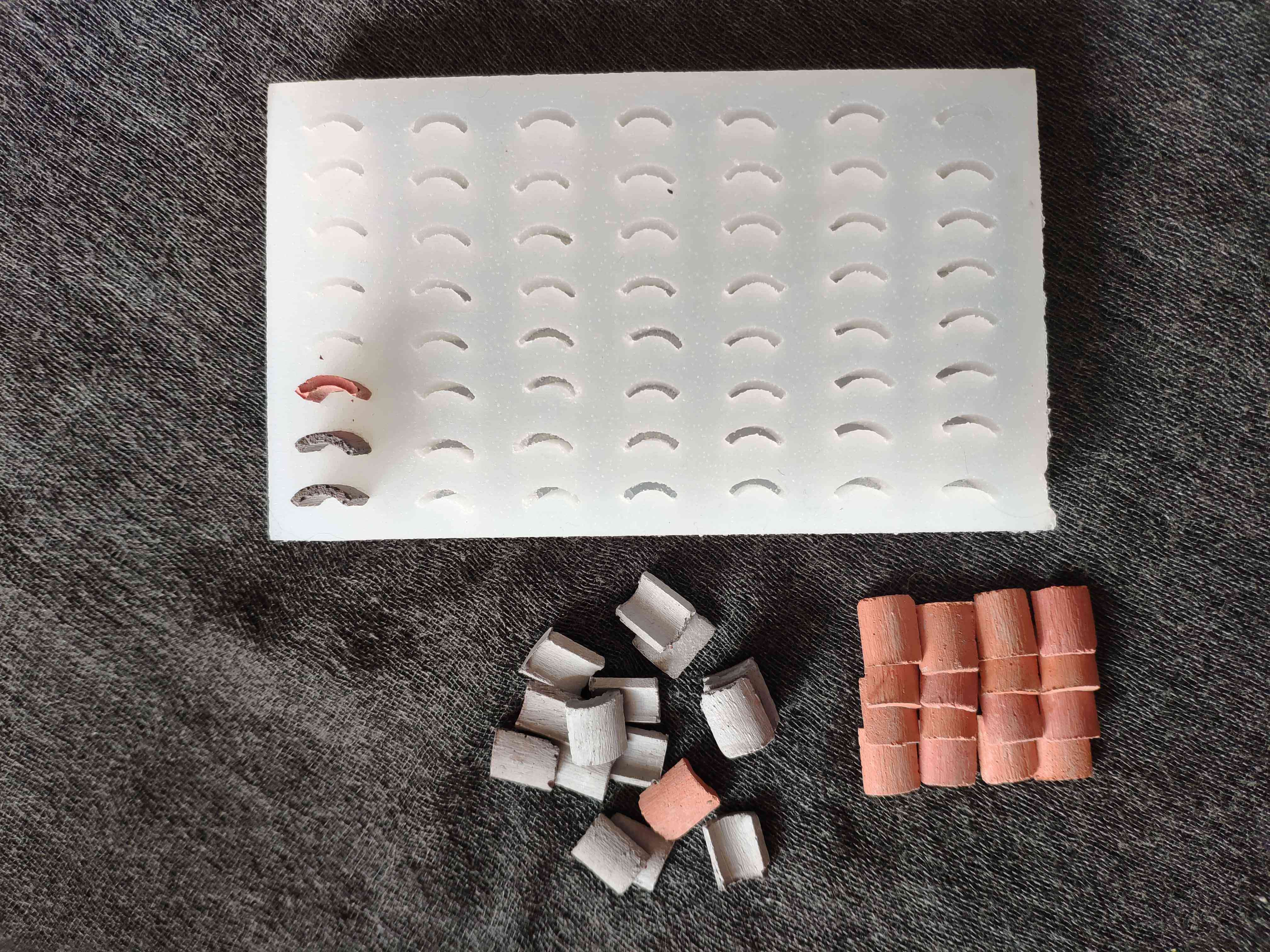 Miniature Silica Gel Mould For Roof Tile