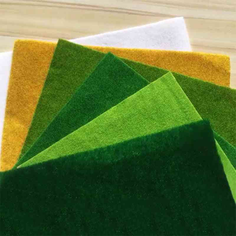 Mini Multicolor Craft Paper - Decorative Lawn, Ant Farm Decor