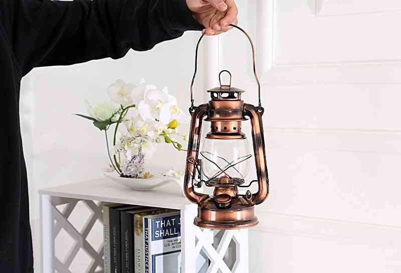 Lampe à pétrole vintage en fer de haute qualité lanterne camping lumière de tête de mât portable.