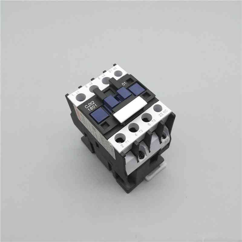 AC контактор 18a 3 фаза 3-полюсно nc напрежение на бобина - монтирана на DIN шина