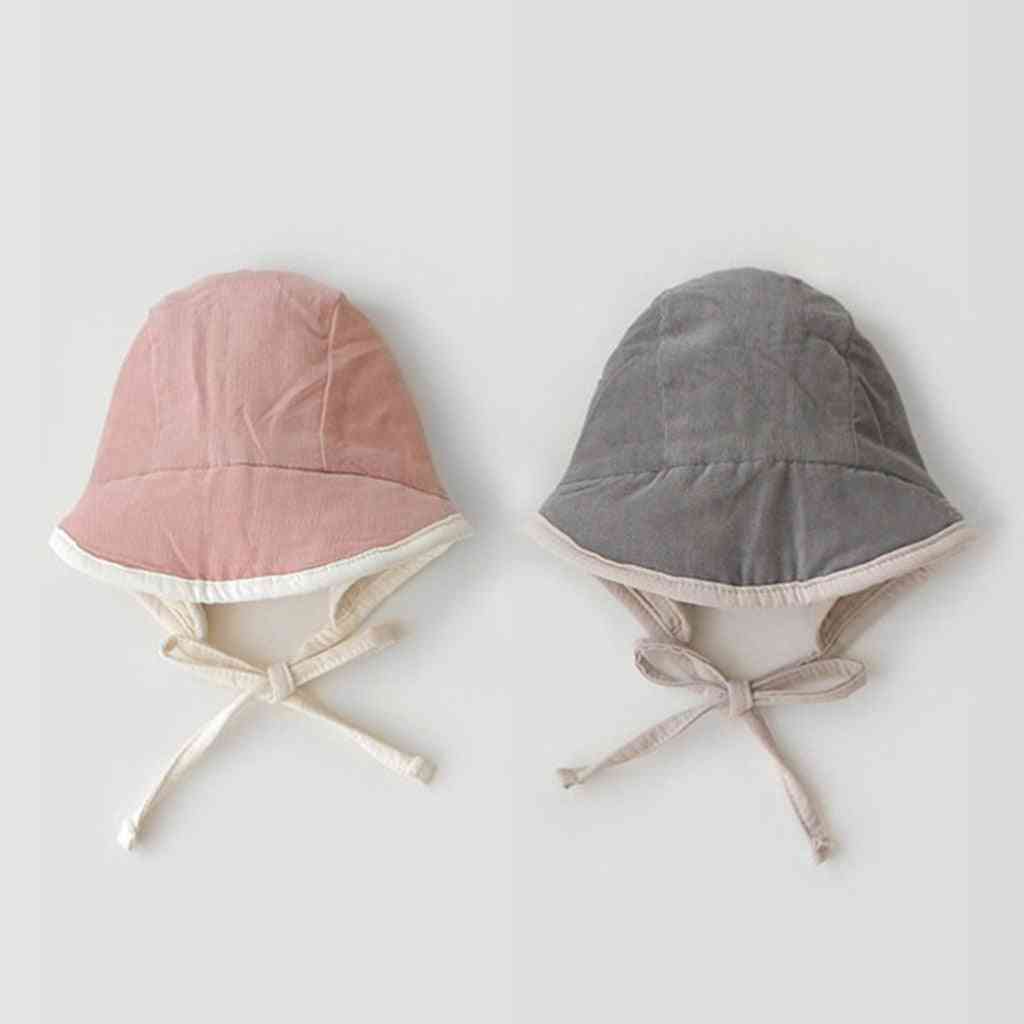 Dvostransko oblikovan jopič za dojenčke in telovnik + kapa