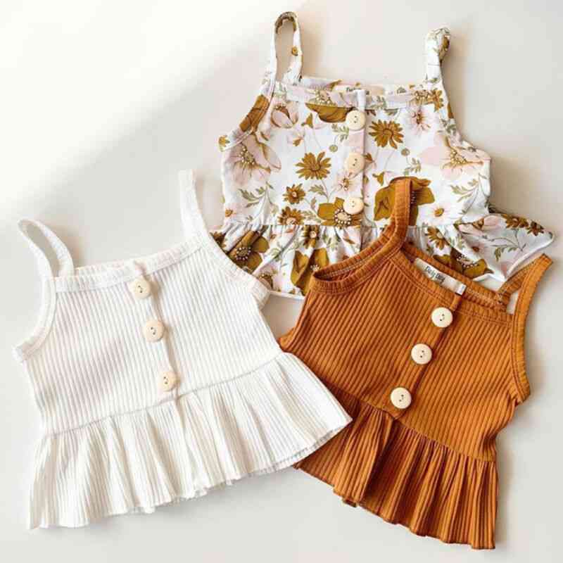 Sleeveless Knitted Vest Tops And Floral Print Shorts For Baby