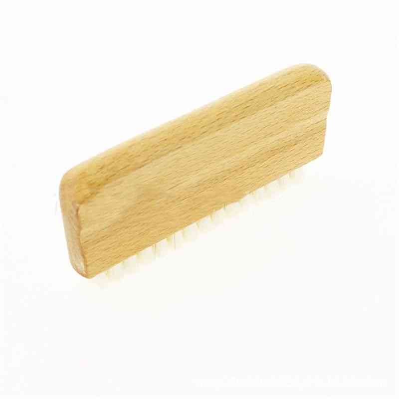 Antistatický kartáč na čištění kozího dřeva ze dřeva