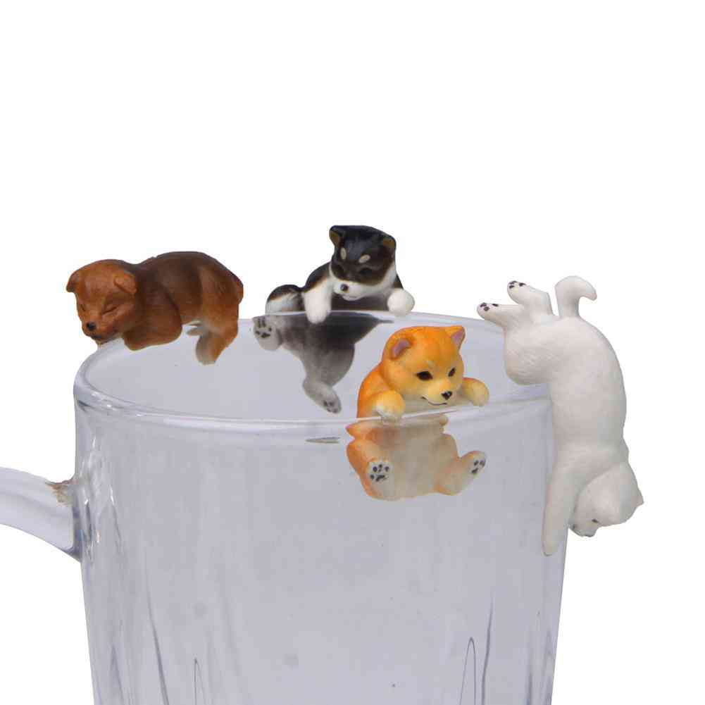 Bambola a forma di animale mini cane appesa alla decorazione della casa ornamento della tazza della tazza