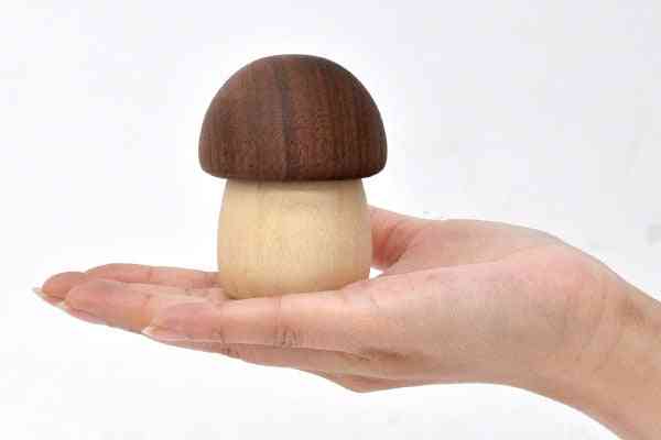 Slatka dozator za spajalice u obliku gljive