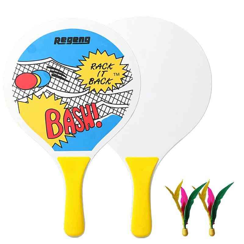 Sedm vrstev vysoce kvalitní badmintonové rakety