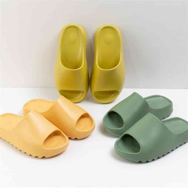 Indoor Comfortable Non-slip Soft Slippers/women