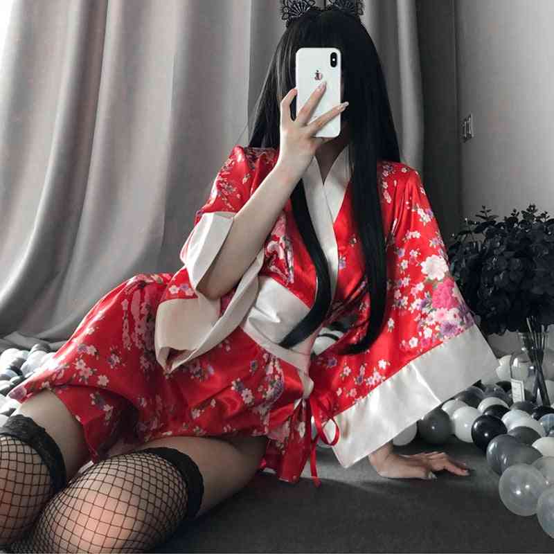 Härlig japansk blommig morgonrock - kort nattklänning