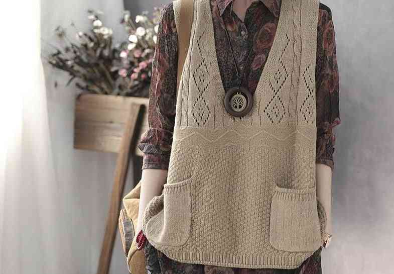 Retro Pockets, Sleeveless, Solid V-neck Plus Size, Casual Sweater Vest