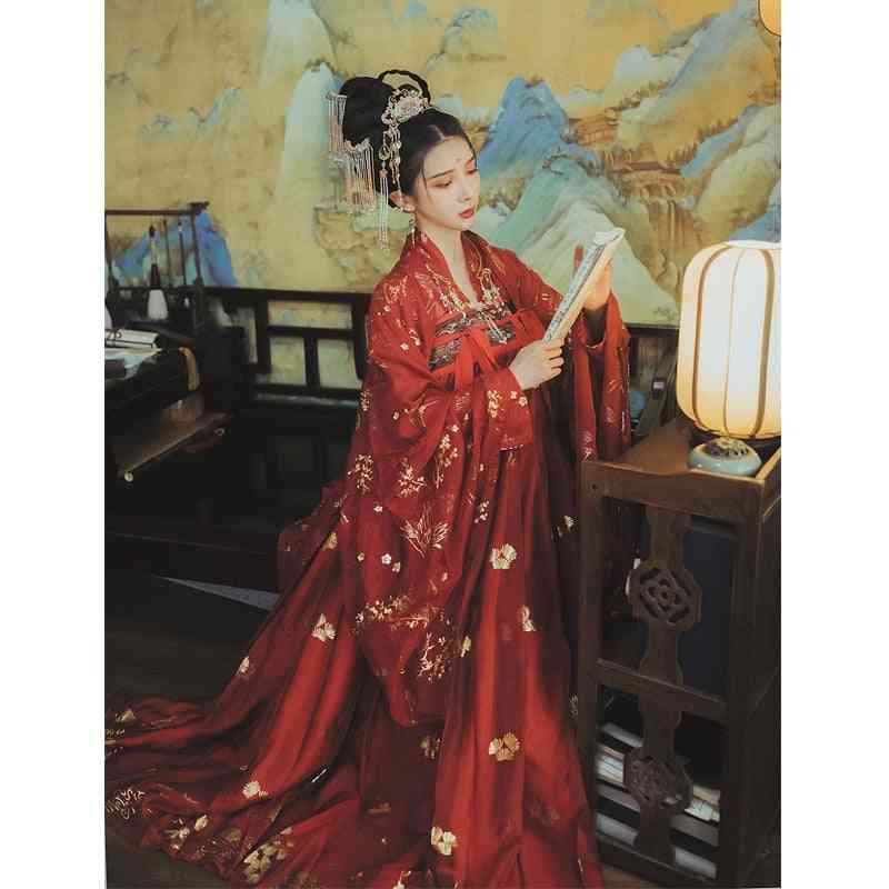 китайски традиционен, народен танц, приказна носия, древна рокля на принцесата
