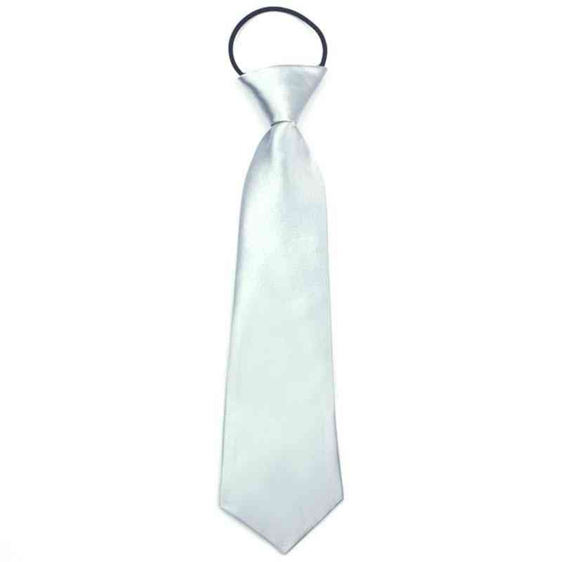 Cravată solidă ușor de purtat