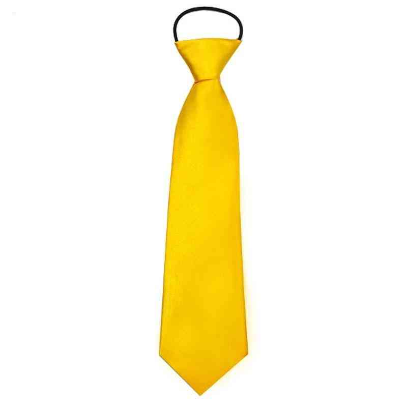 Cravată solidă ușor de purtat