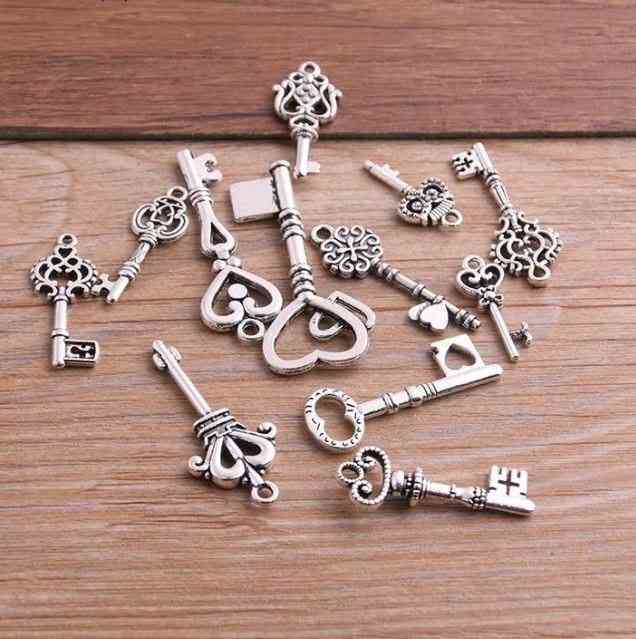 10 peças de pingentes / pingentes de metal vintage para chaves pequenas