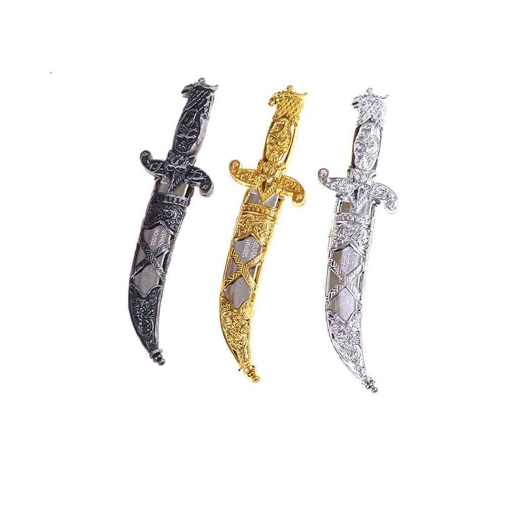 Plastic Swords Party Supplies Halloween Toy, Small Weapons Pirates Dagger
