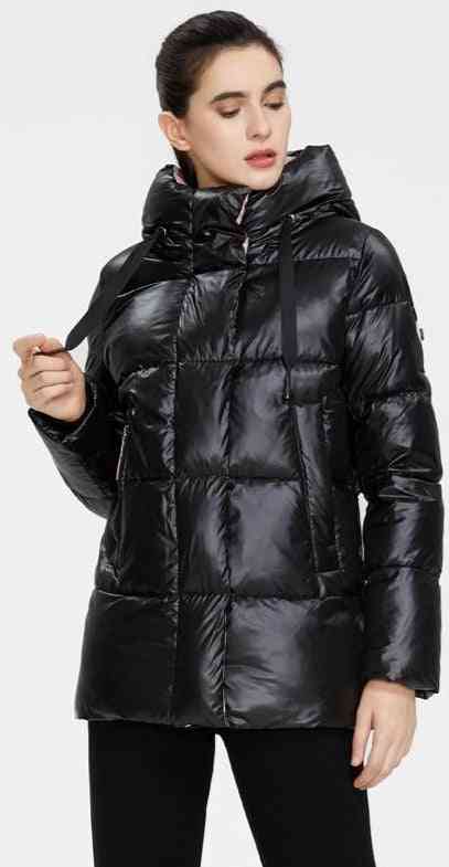 Nová zimní bunda s kapucí