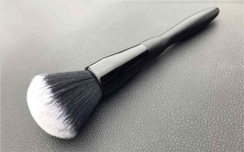 Soft White, Hair Cleaning Brush, Interior Electrostatic, Dust Remove Tools