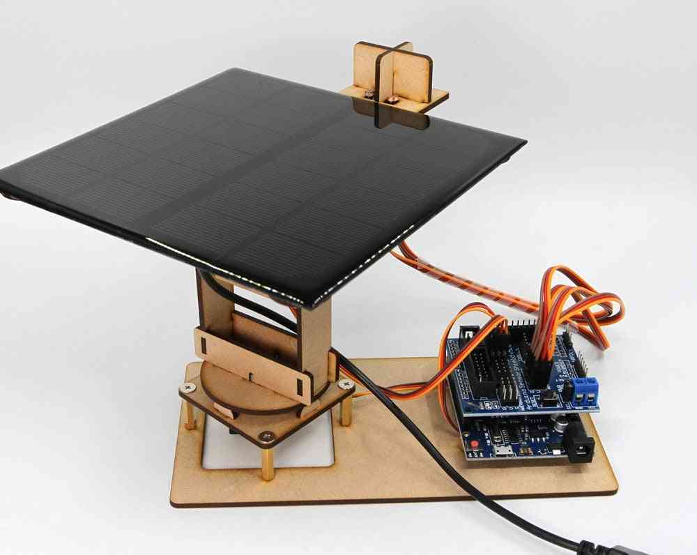 Arduino програма интелигентен соларен тракер за части за играчки за производител на зареждане на мобилен телефон