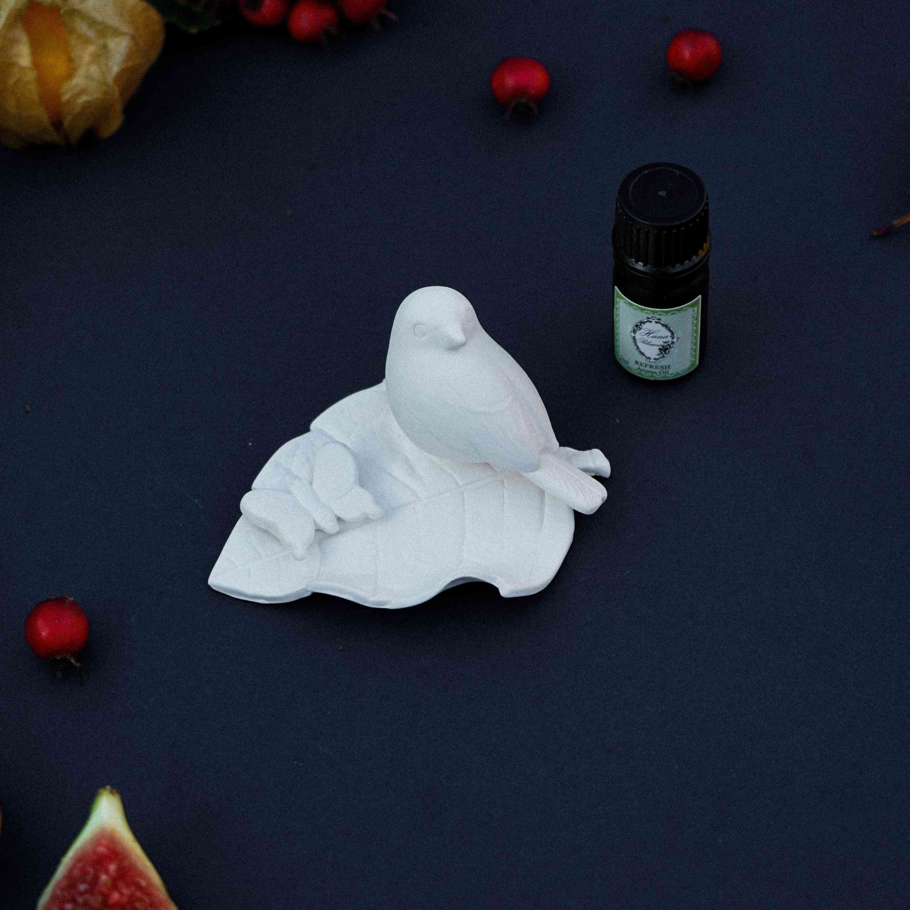 Bird Butterfly & Leaf Porcelain - Room Diffuser With Refresh Bergamot