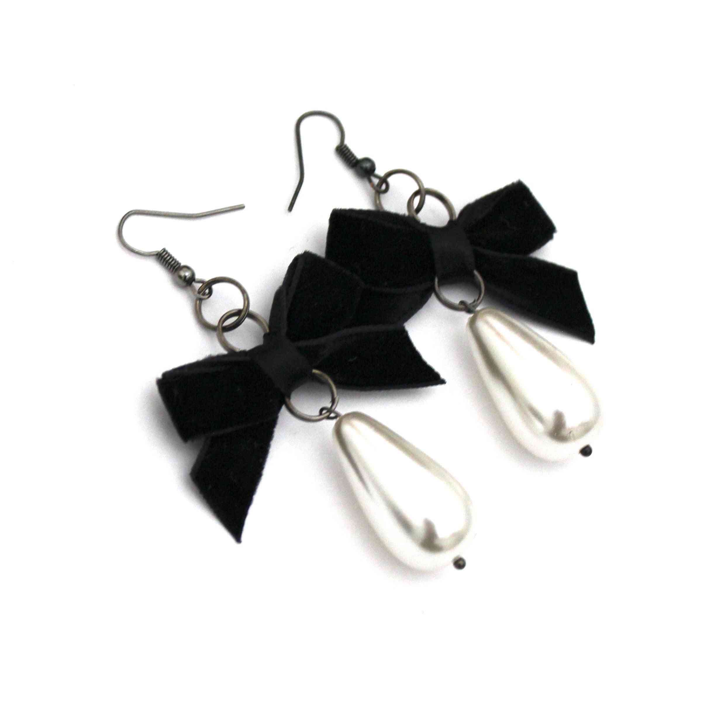 Victorian-inspired Bow Earrings