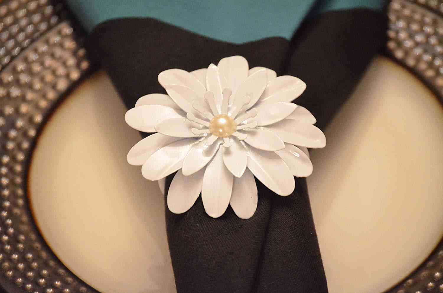 Set di portatovaglioli floreali bianchi di lusso fatti a mano