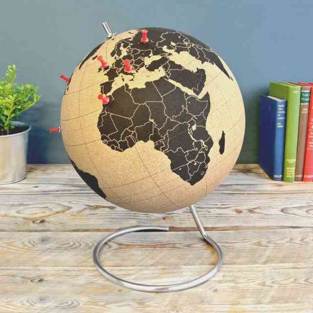 Three-dimensional Style, Interactive Cork Globe