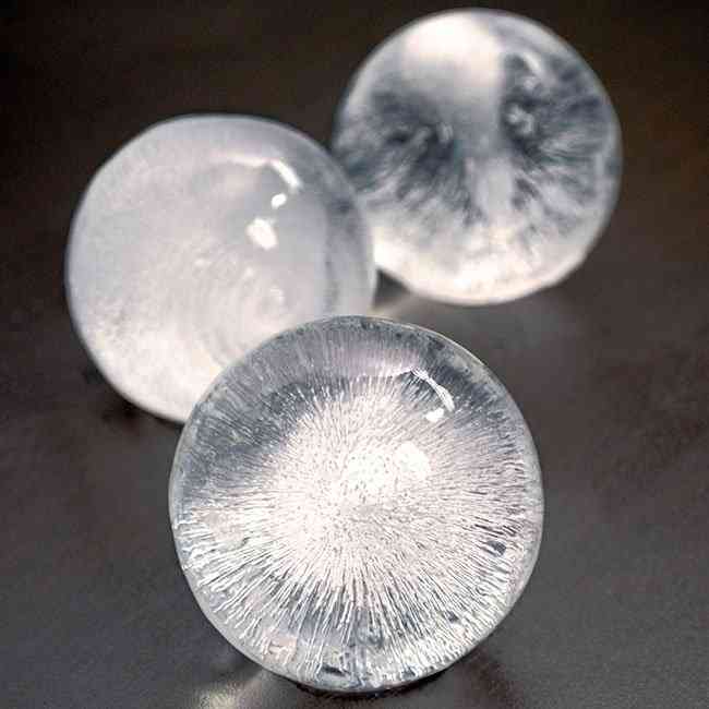 Set de matrite de gheata cu 2 sfere