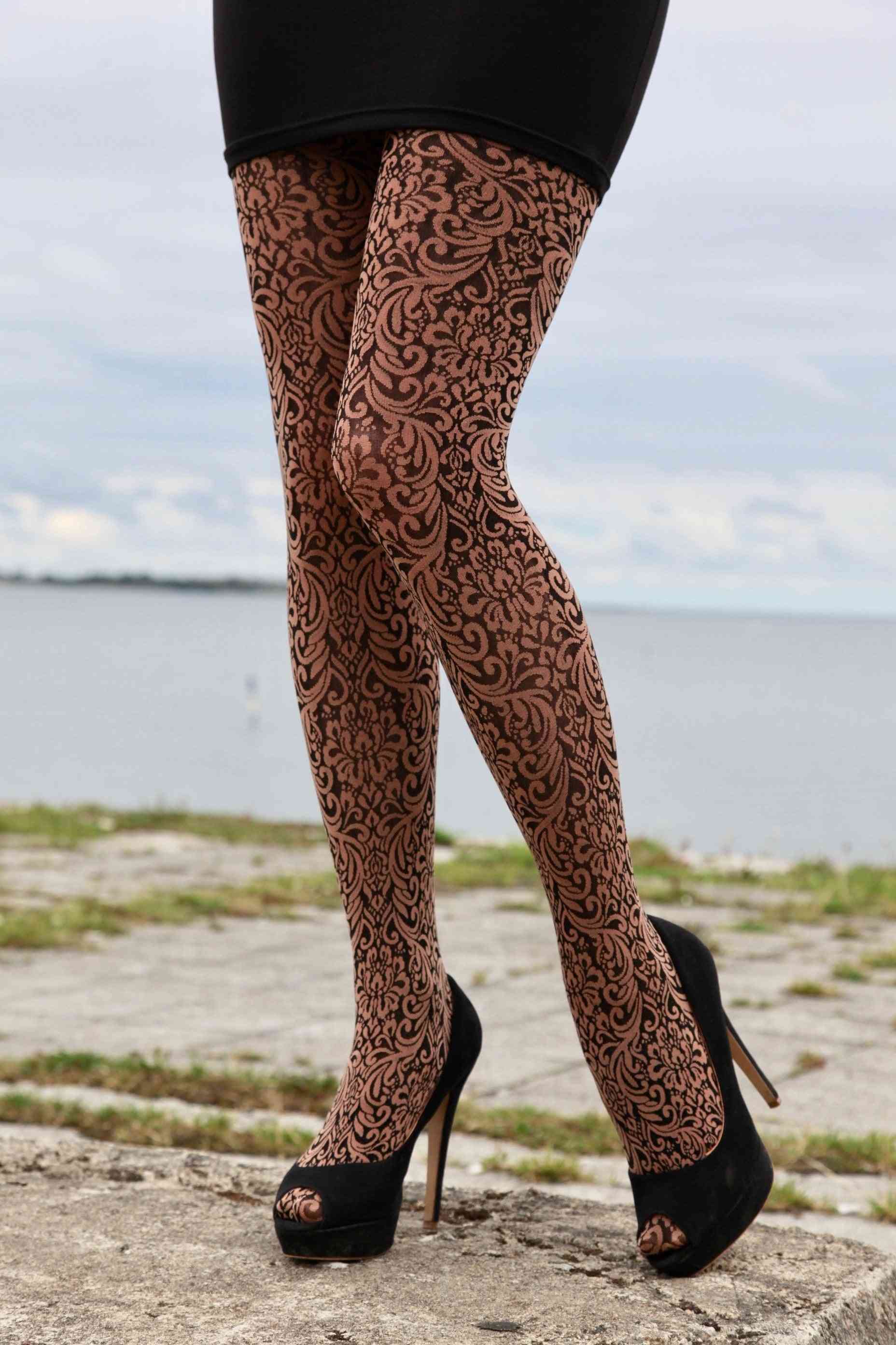 Women's Tights With Ornament Pattern
