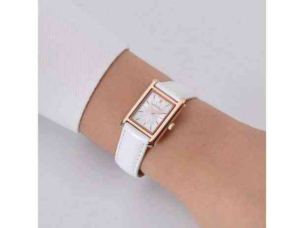 Square Shape Dial With Leather Starp Buckle, Wrist Watch
