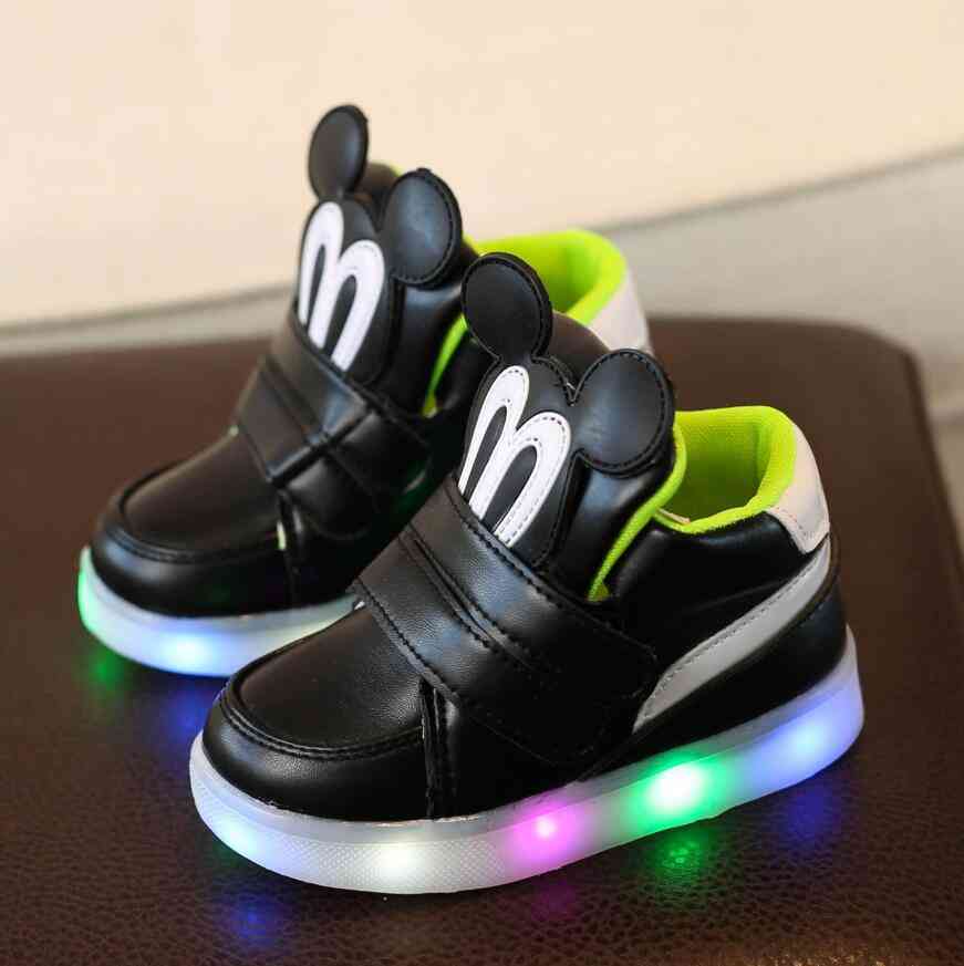 Otroški priložnostni čevlji z led lučjo in superge