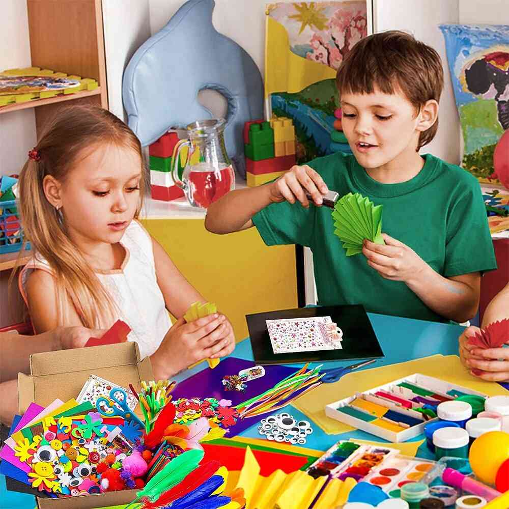 Lana de colores: pompones montessori, felpa artesanal, rompecabezas de palos de juguete