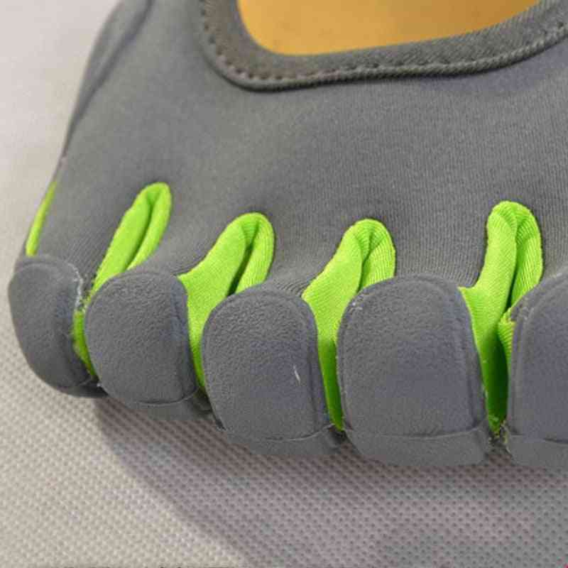 Men/womens Five Toe Summer Ultra Light Breathable Beach Shoes