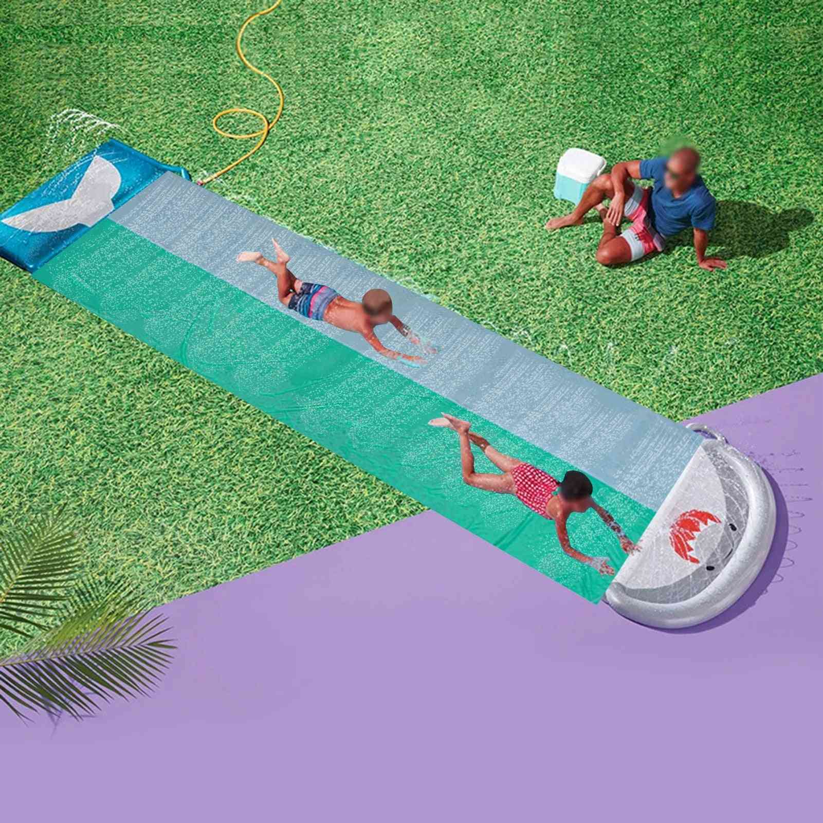 Otroški poletni park z dvojnim dirkačem, igra na dvorišču, zabava, brizganje na prostem, jahač n slide wave jahač, napihljiv tobogan