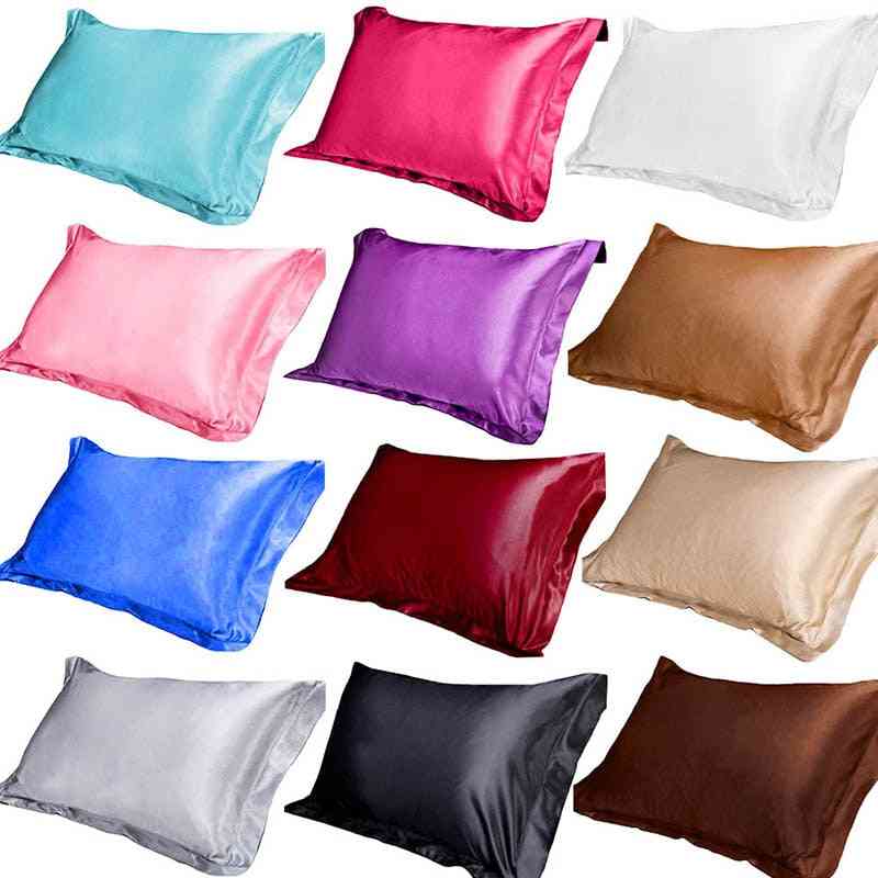 Sleeping Bedroom Soft Cover Pillows