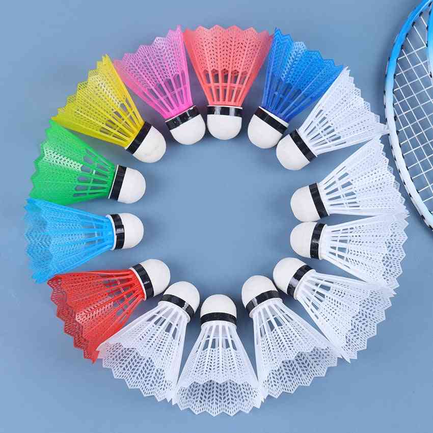 Barevné badmintonové míčky přenosné badmintonové sportovní tréninkové kuželky