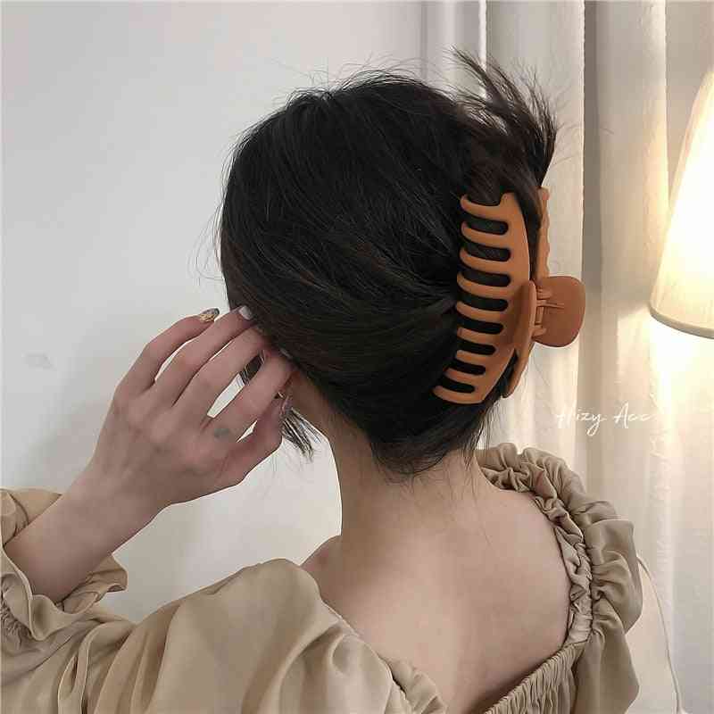Sweet Scrub Color Acrylic Grasp Clip, Simple Oval Hollow Leopard Hair Crab For Women Accessories