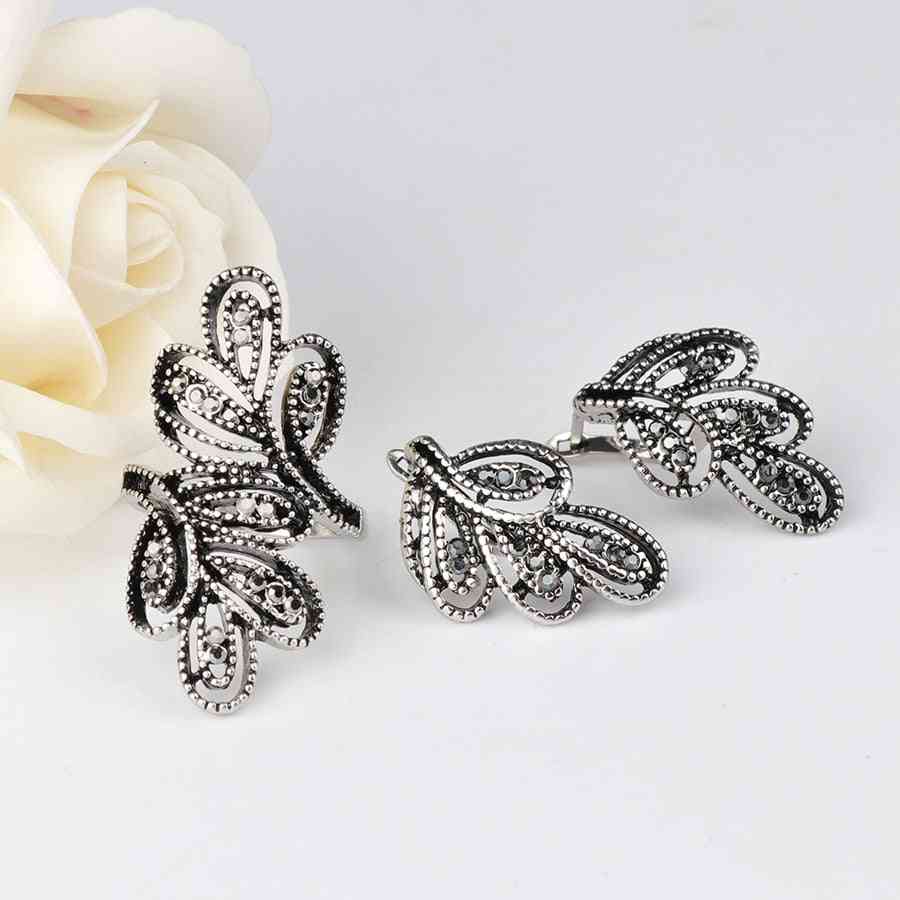 Vintage Jewelry Sets, Antique, Hollow Flower Rings And Crystal Stud, Earring Luxury Party Accessories