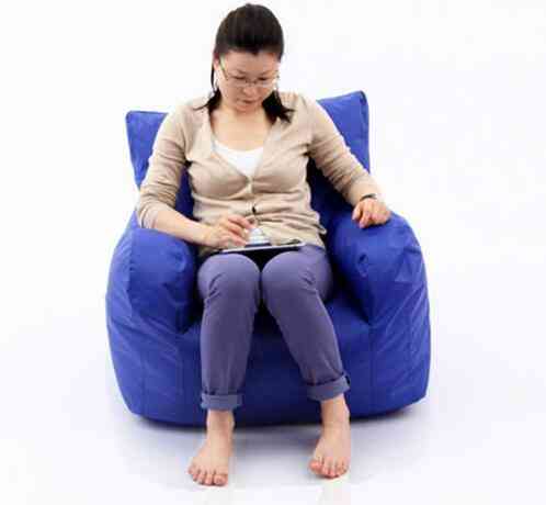 Cuscino del divano poltrona a sacco originale con bracciolo. impermeabile e resistente allo sporco