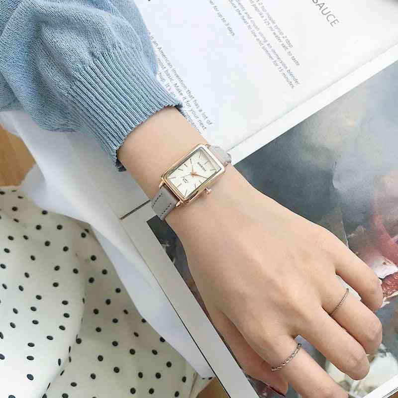 Elegantné jednoduché obdĺžnikové dámske hodinky
