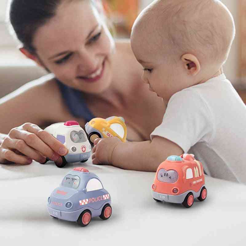Autó babajáték, kiságy mobil haranggyűrűk, markolat gutta kézfogó labdák gyerekeknek, mérnöki jármű