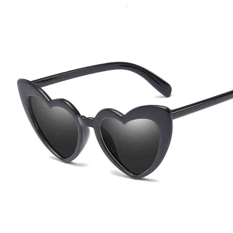 Ladies Retro Love Heart Sunglasses