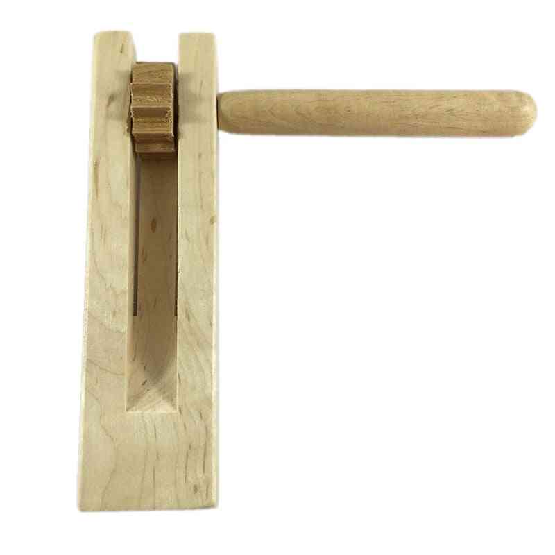 Wooden Spinning Ratchet Noise Maker, Traditional For Parties Sports Events