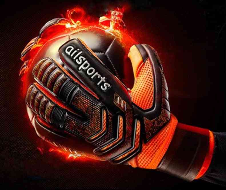 Professional Soccer Goalkeeper Gloves