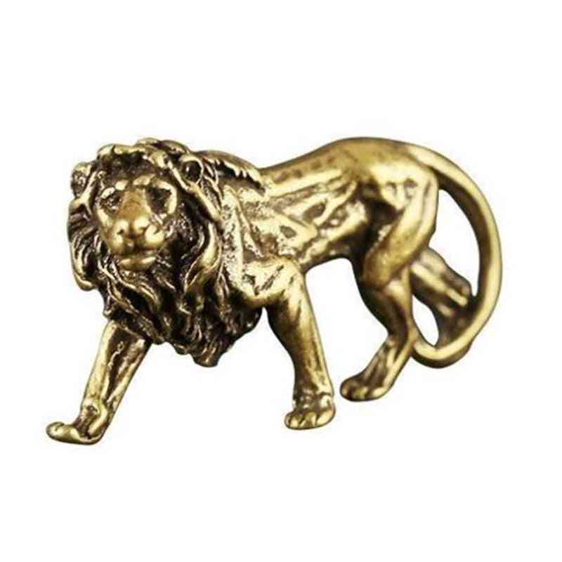 Mini Lion Casting Animal Figurine Metal Sculpture