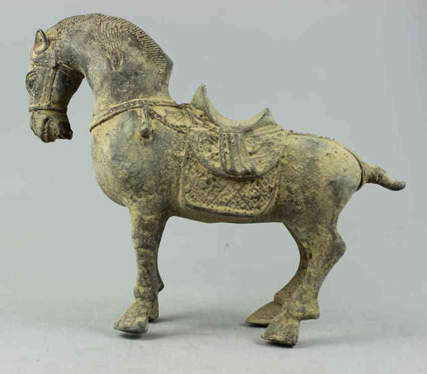Häst staty helande medicin dekoration