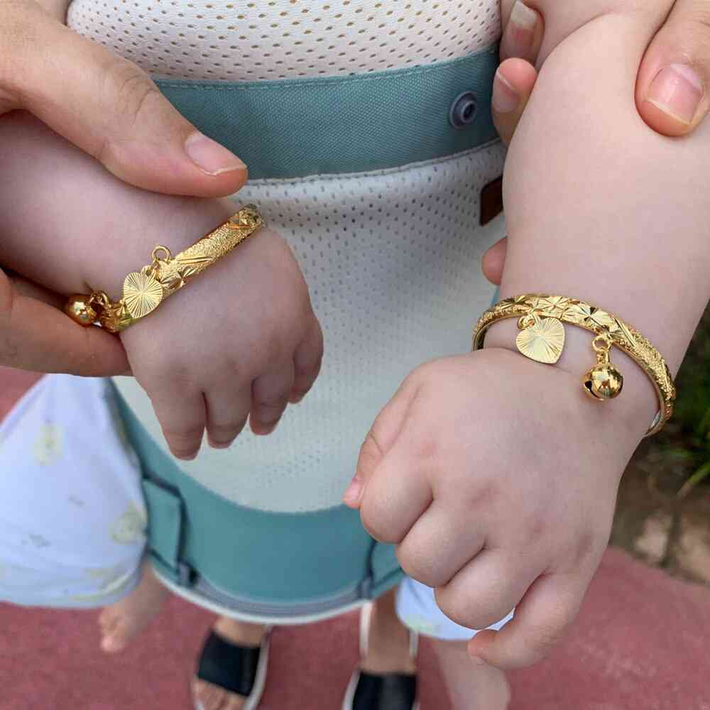 Girls Baby Kids Charm Gypsophila Bracelet
