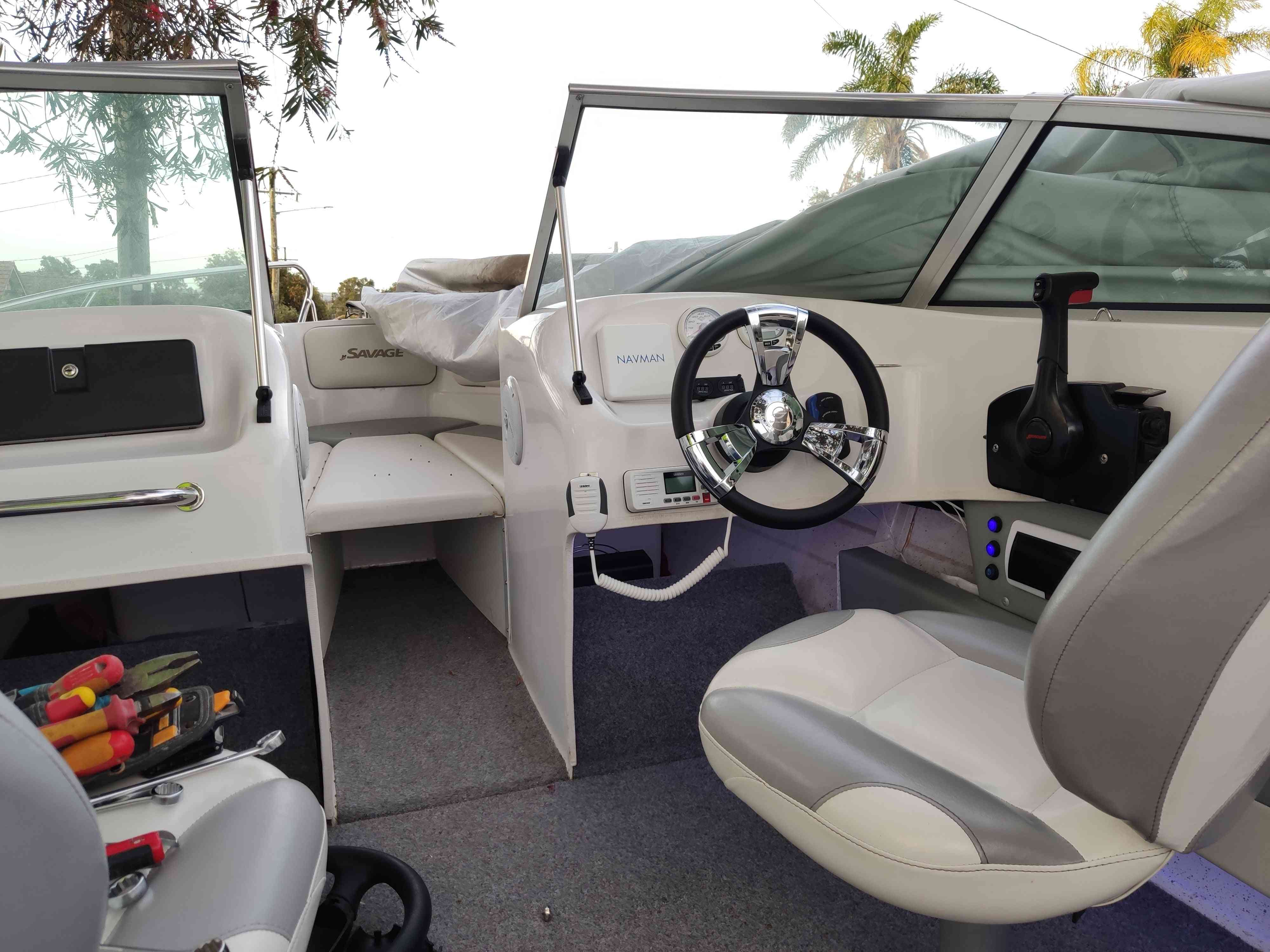 Genuine Marine Boat Steering Wheel. Speed Boat Accessories