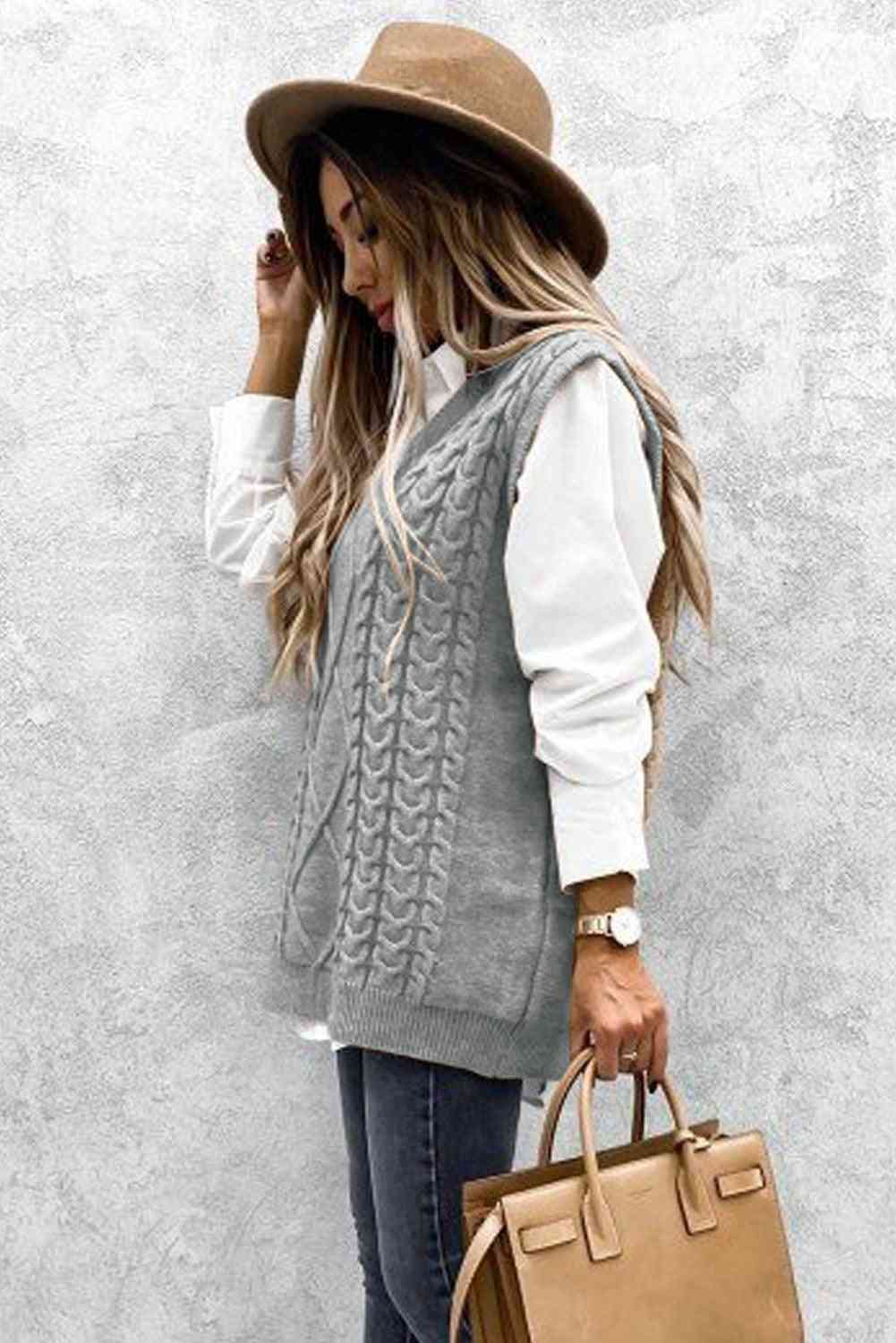 Gray Sleeveless Cable Knitted Sweater